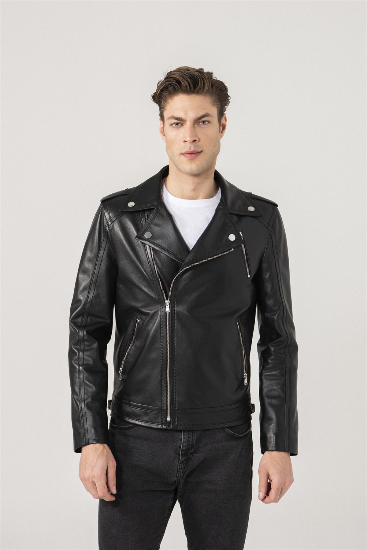 Leon Men's Black Classic Biker Style Fitted Lambskin Real Leather Jacket 257 